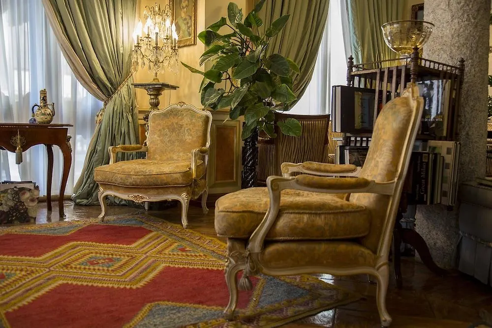 Petit Palais Hotel De Charme Milano