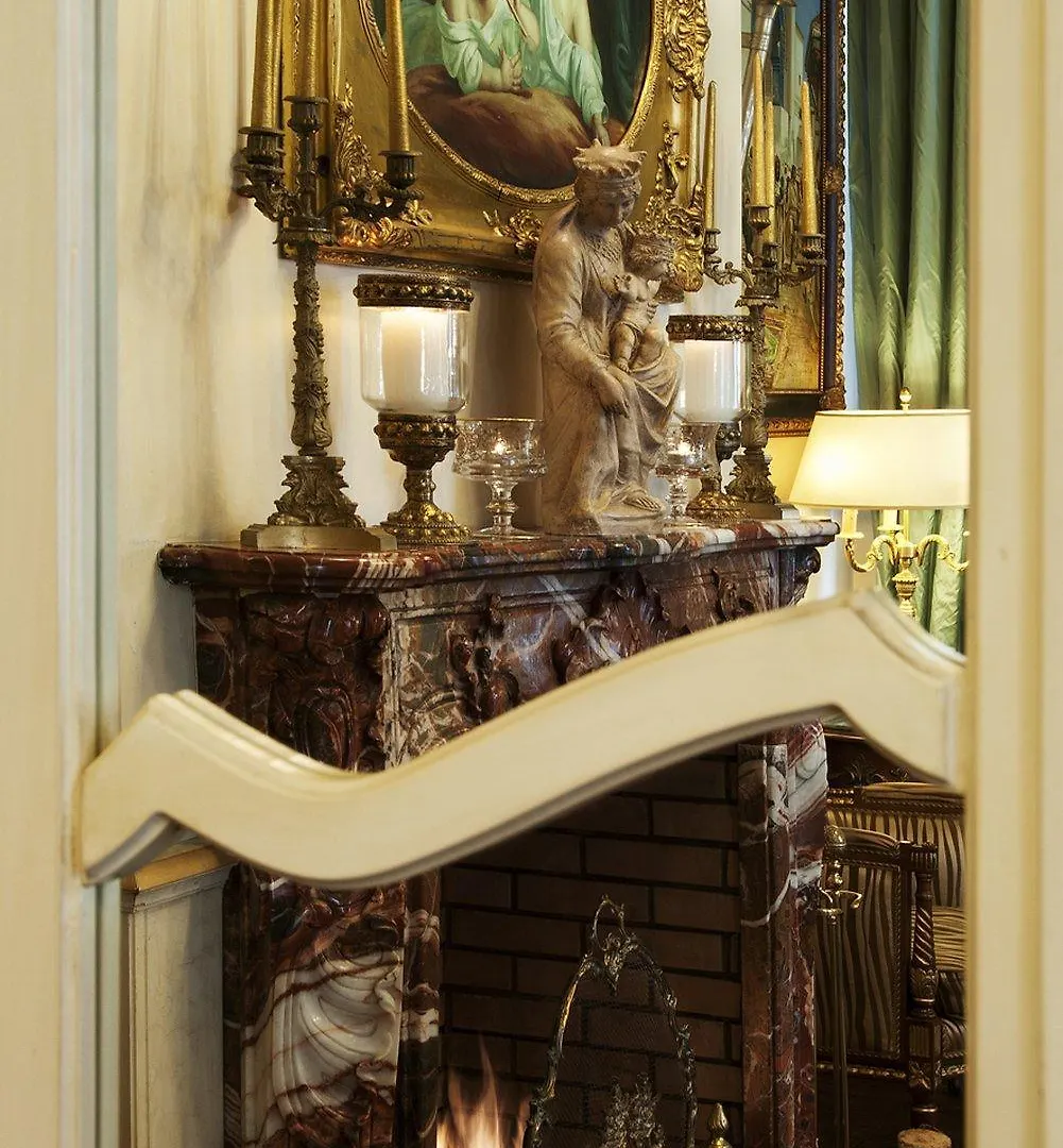 Petit Palais Hotel De Charme Milano