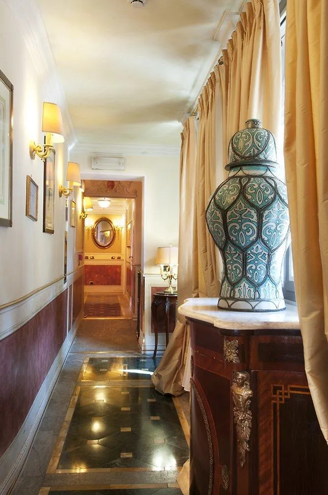 Petit Palais Hotel De Charme Milano
