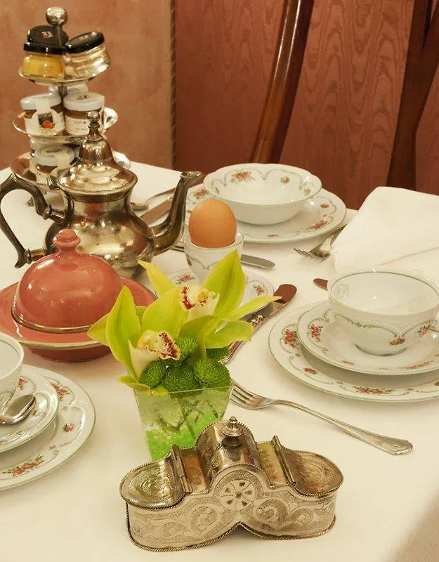 Petit Palais Hotel De Charme Milan 4*,  Italy