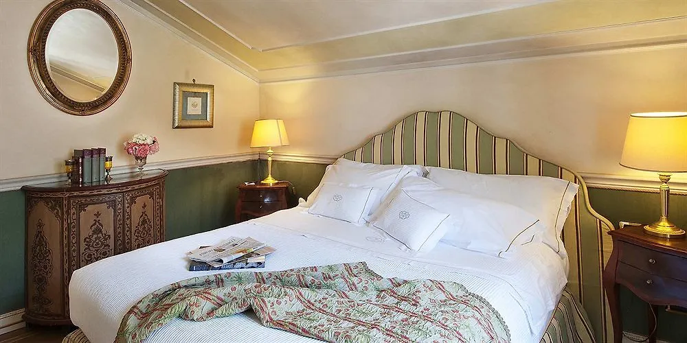 ****  Petit Palais Hotel De Charme Milano Italia