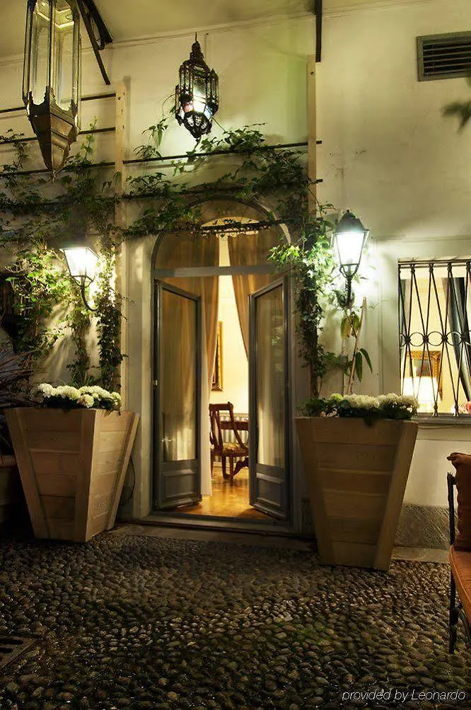 ****  Petit Palais Hotel De Charme Milano Italien